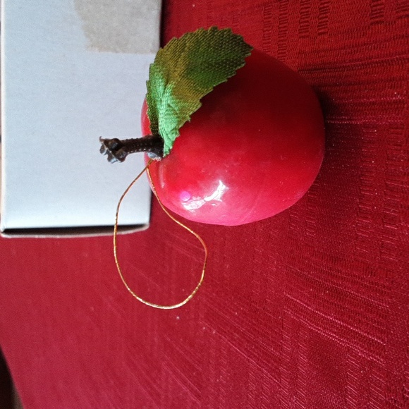 🌟 apple decorations - Picture 2 of 3